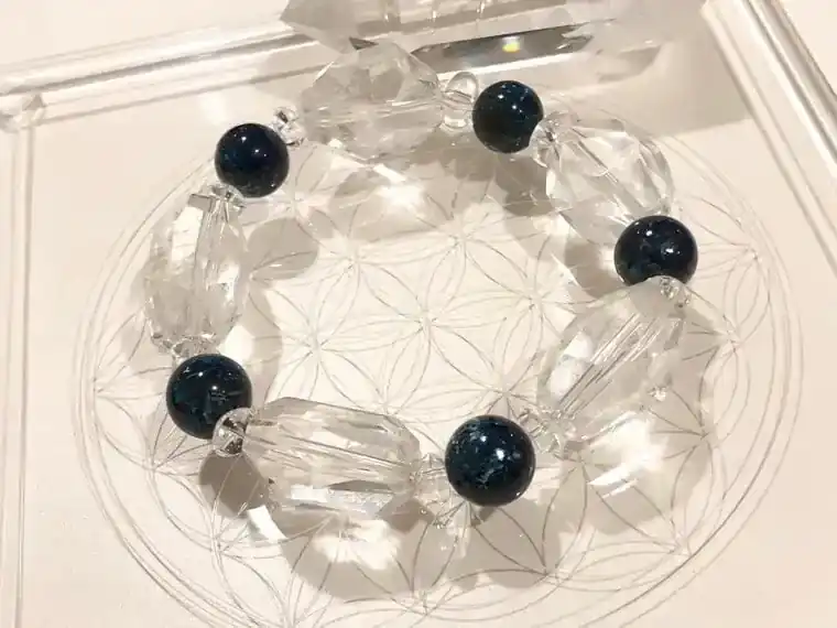 10mm＊L＊水晶ボタンカット8x4mm
