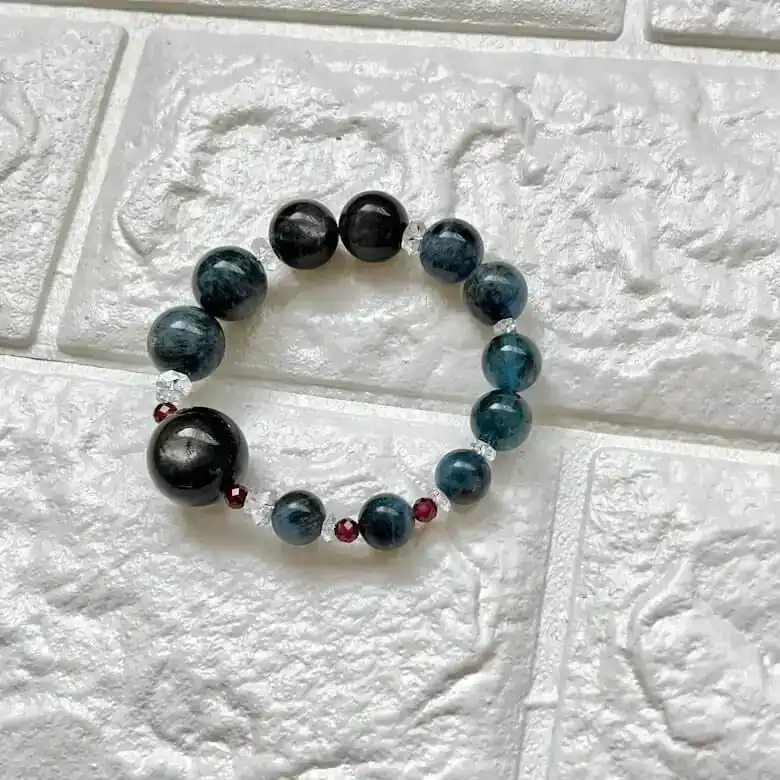 ブラックスターアクアマリン × ロードライトガーネット
