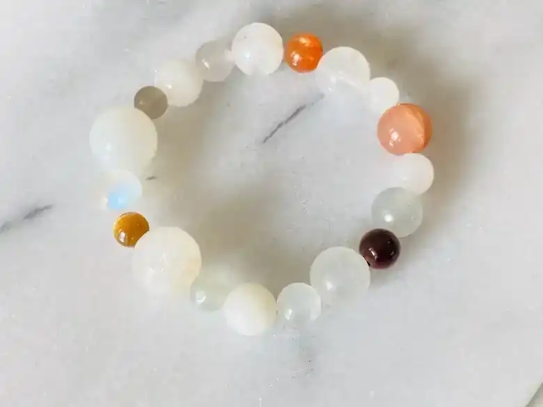 Genuine：ムーンストーン ＊お月さまの宝箱