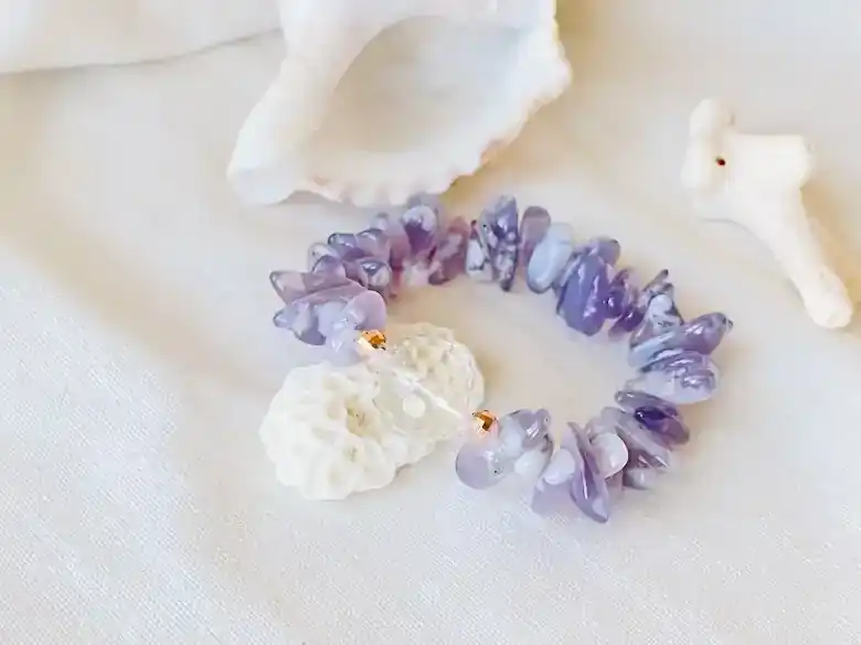 Genuine：パープルカルセドニー＊ナゲットチップブレスレット