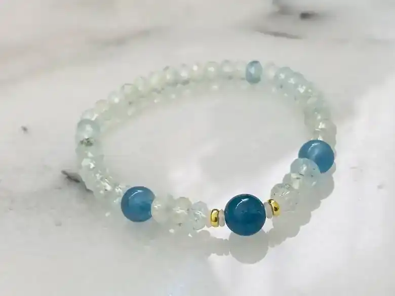 アクアマリン宝石質ボタンカット＊サンタマリアカラーアクアマリン＊3月の誕生石＊Genuine